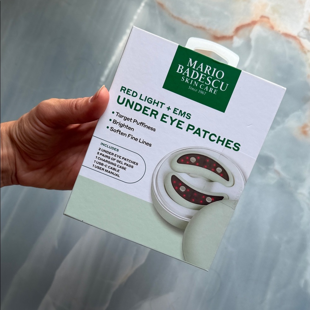 Brand new Mario Badescu White & Mint Red Light + EMS Under Eye Patches